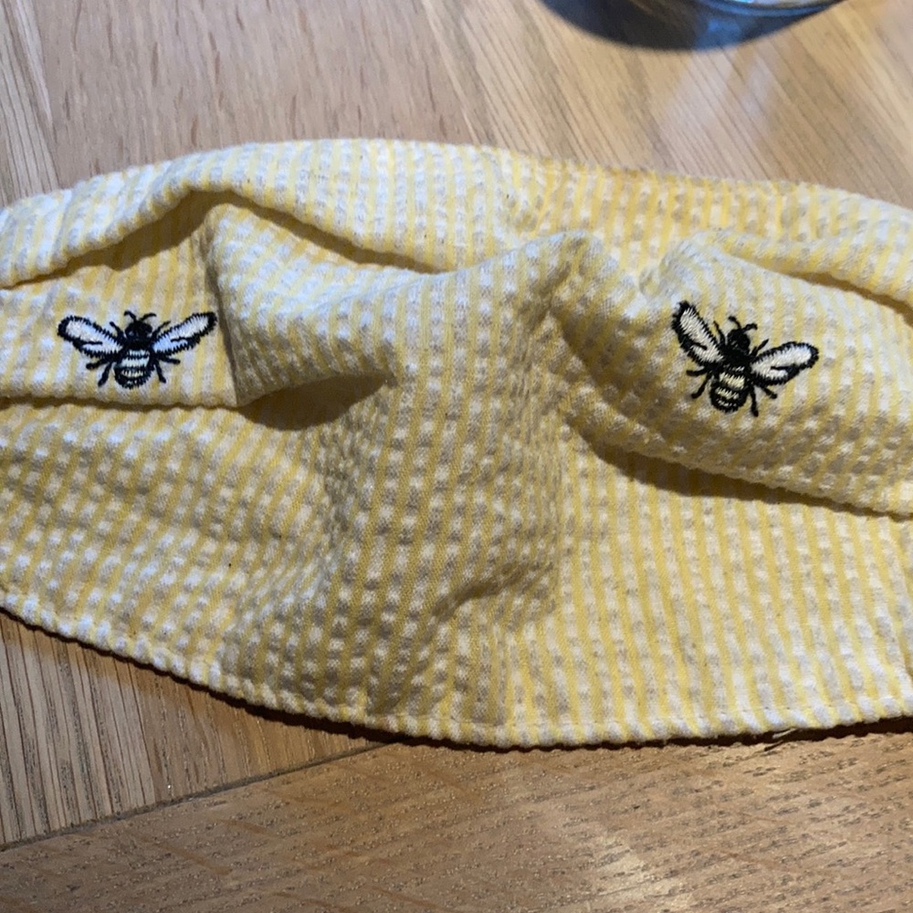 CUTE Bumblebee mask